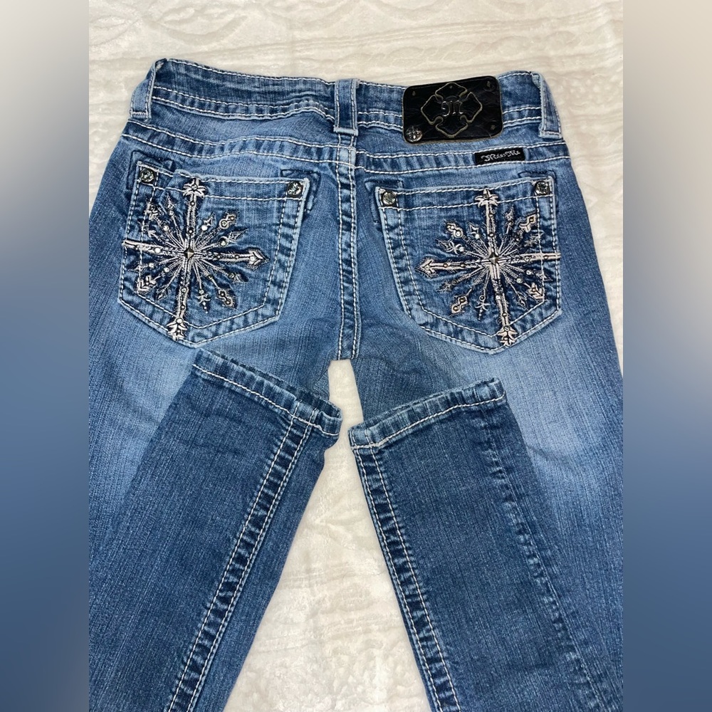 Miss Me Skinnies 25
